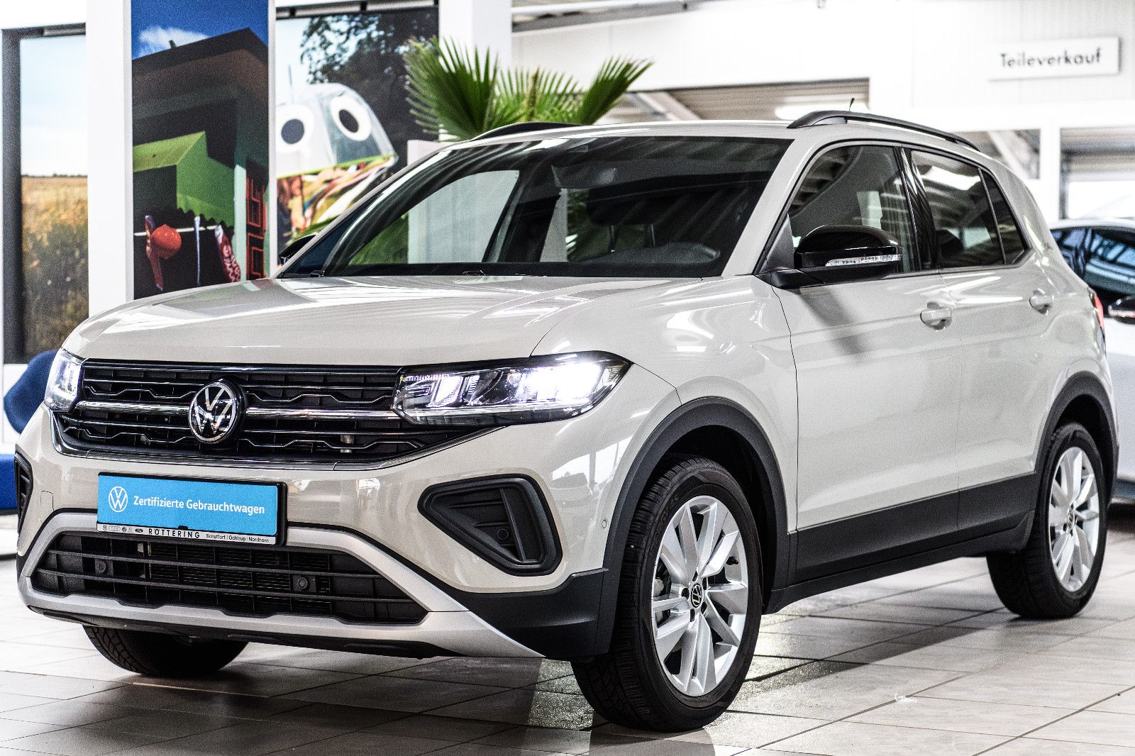 Fahrzeugabbildung Volkswagen T-Cross Goal 1.0 TSI DSG LED+AHK+NAVI+SHZ+ACC