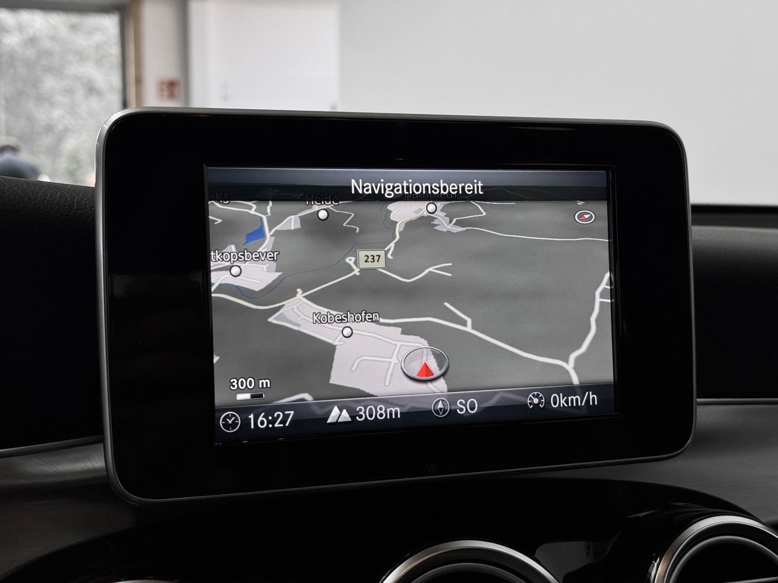 Mercedes-Benz GLC 300 Coupe 4Matic AMG *S-Dach*Distronic+*Kam*