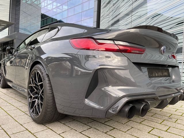 BMW M8 Competition xDrive GC/Carbon/B&W/Laser/voll