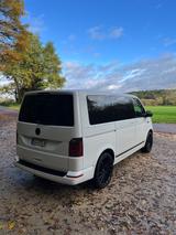 Volkswagen Multivan T6 Generation Six + Campingausstattung! - Nürnberg