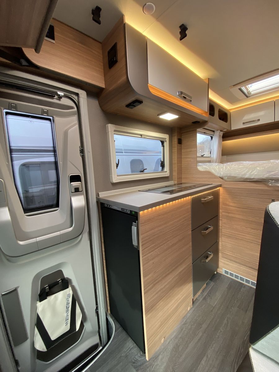 Fahrzeugabbildung Weinsberg X-Cursion Van EDITION PEPPER 500 MQ Easy-Slide