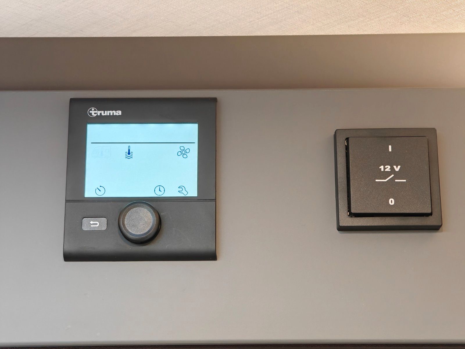 Fahrzeugabbildung HYMER / ERIBA / HYMERCAR Novaline 495 - MESSE-NEUHEIT 2026! -