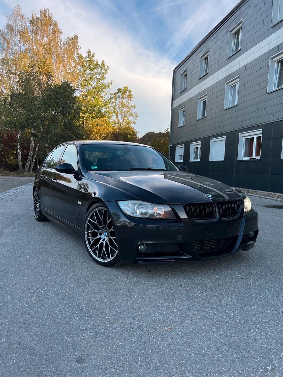 BMW 325