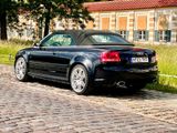 Audi RS4 4.2 quattro Cabriolet ->> Man darf auch V8 ! - Audi RS4: Cabrio