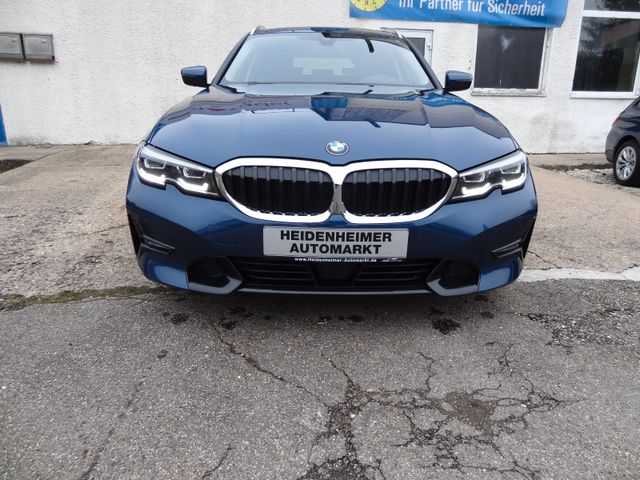 Fahrzeugabbildung BMW 330d xDrive Sport Line/Virtual/AHK/Kam/Leder/1.H