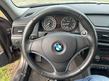 BMW X1 - 12