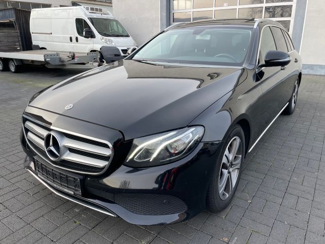 MERCEDES-BENZ E 220 E T-Modell E 220 d Avantgarde