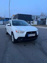 Mitsubishi ASX 1.6 MIVEC 2WD ClearTec 35 Jahre 35 Jahre - gebrauchte Mitsubishi ASX aus dem Jahr 2010