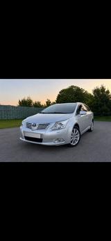 Toyota Avensis zu verkaufen - Toyota Avensis in Bremen