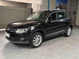 Volkswagen Tiguan 4Motion AHK Bi-Xenon Pano Navi Sitzh - Volkswagen Tiguan mit Diesel-Antrieb: Allradantrieb