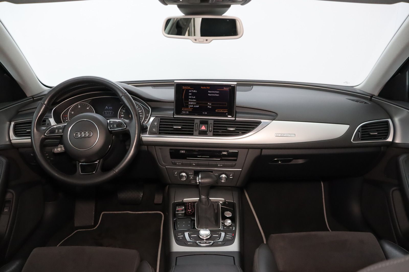 Fahrzeugabbildung Audi A6 Avant 3.0 TDI quattro Pano. * AHK * Service