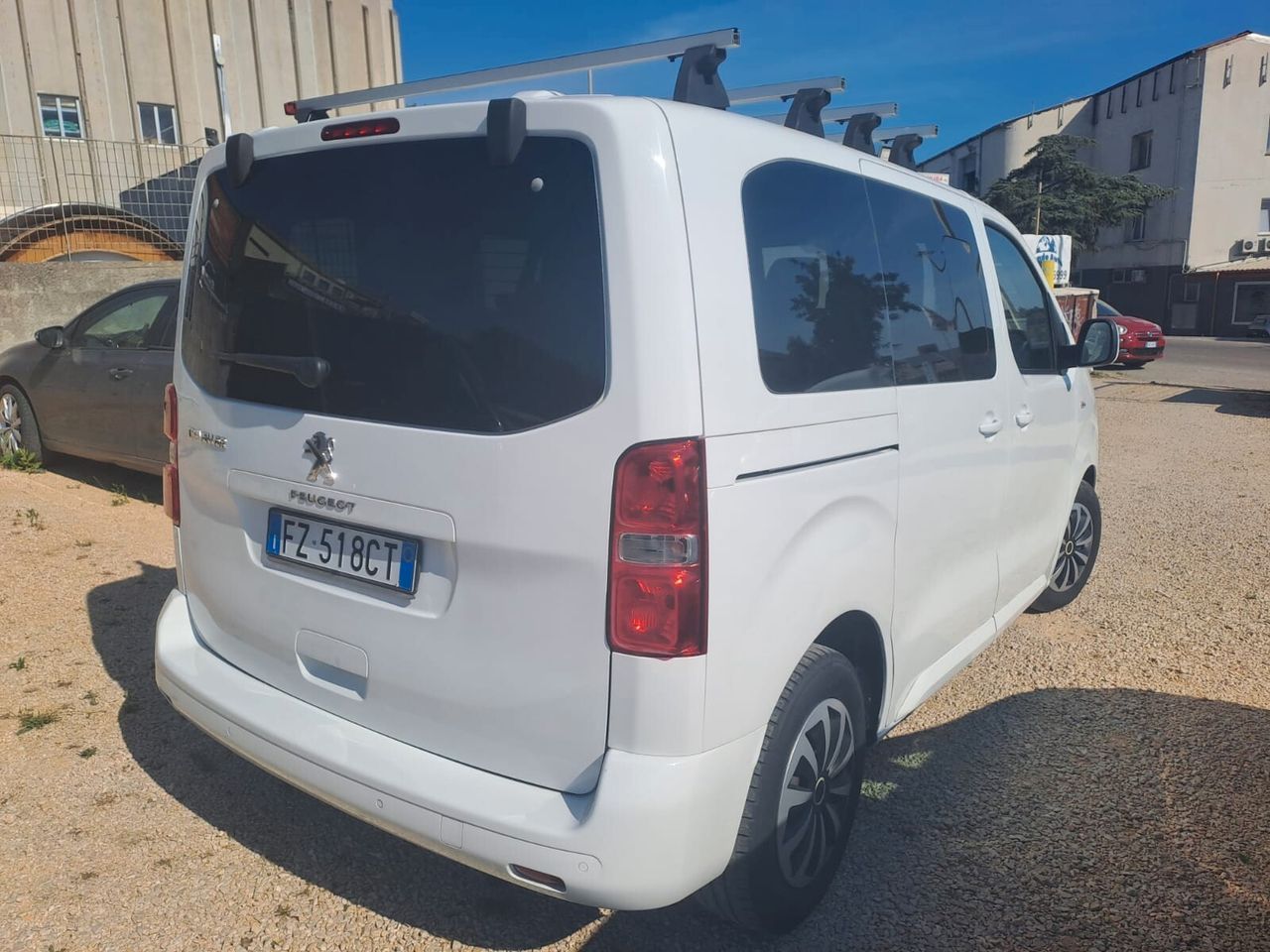 Peugeot PEUGEOT TRAVELLER 9 POSTI imagem 3