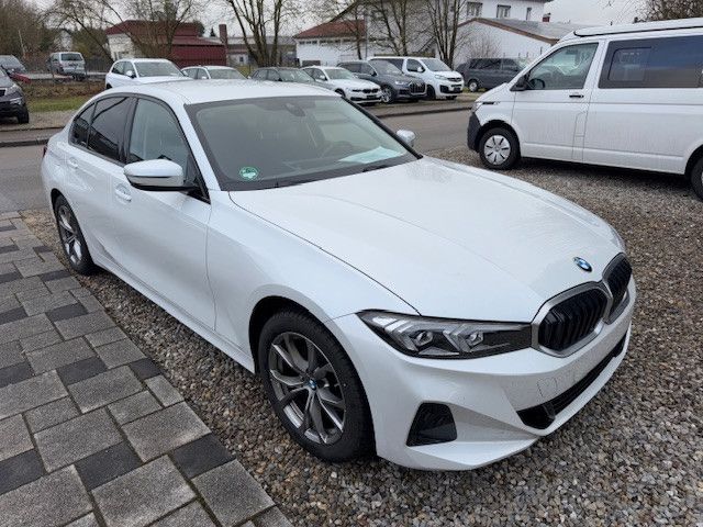 BMW 320d xDrive Automatik AHK Navi SitzHzg