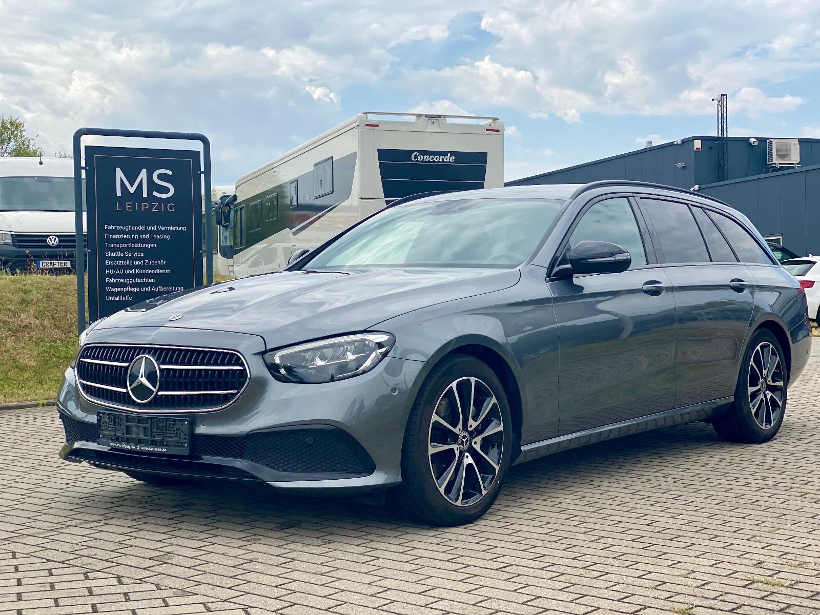 Mercedes-Benz E 220d T-Mod 2xAvantgard Night MBUX Standheizung