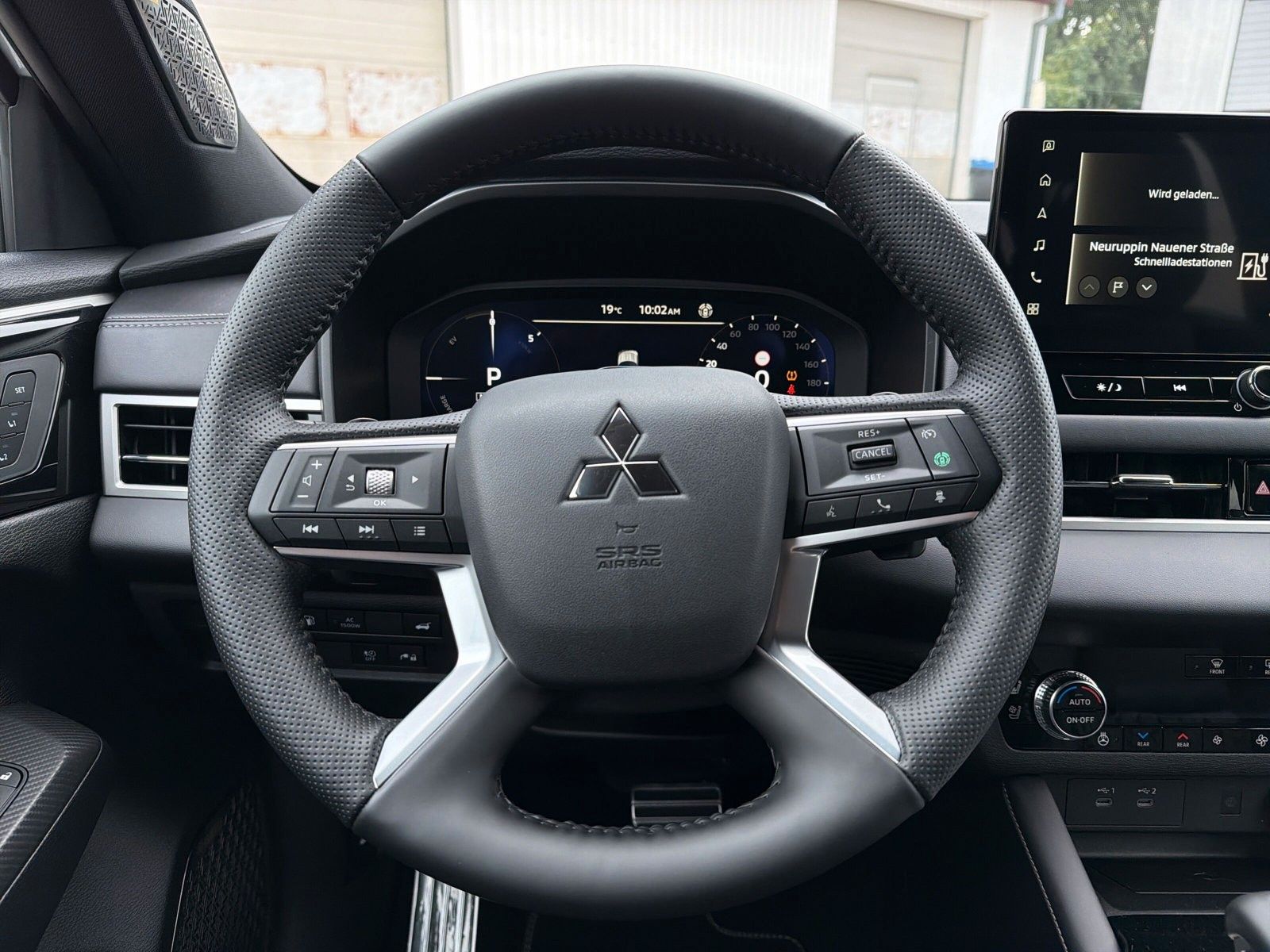 Mitsubishi Plug-in Hybrid Outlander - Bild 21