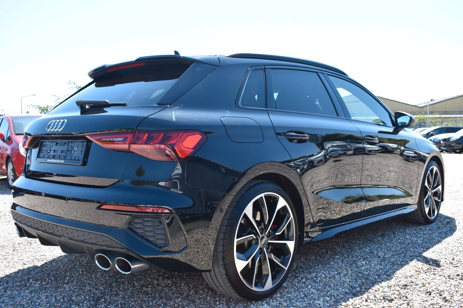 Fahrzeugabbildung Audi S3 Sportback 2.0 TFSI Quattro B&O/Virtual/LED