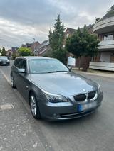 BMW 530d  Touring Scheckheft 2 Hand - BMW 530 aus 2009: Kombi, 530d