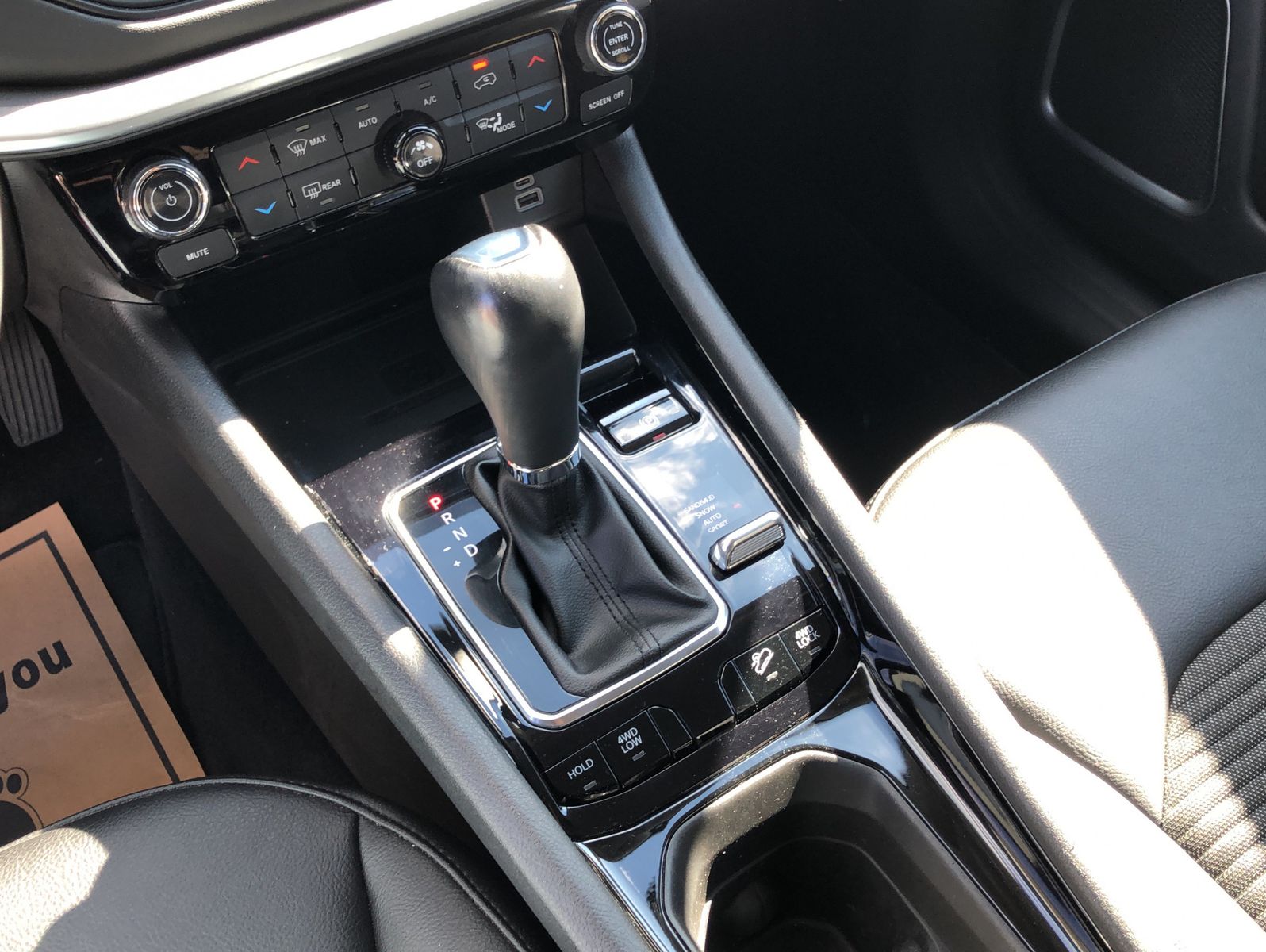 Fahrzeugabbildung Jeep Compass 1.3 T4 Plug-In Hybrid Limited 4xe 140kW