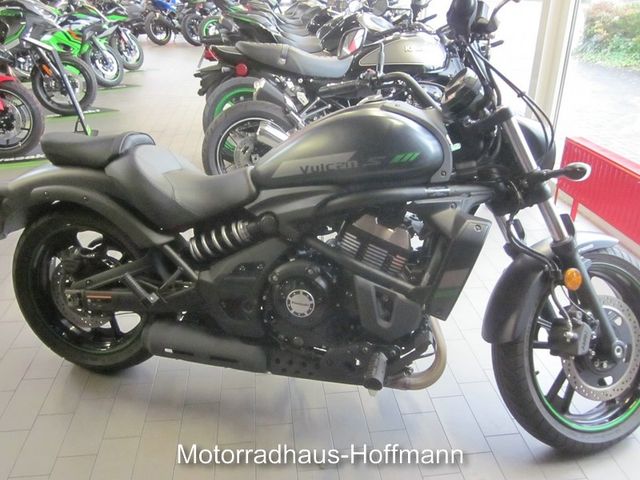 Kawasaki Vulcan "S"  erst 4115Km mit Werksgarantie!!