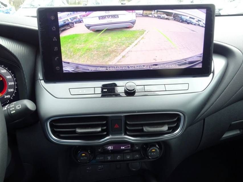 Fahrzeugabbildung Nissan Juke 1.0 DIG-T  N-Connecta Navi