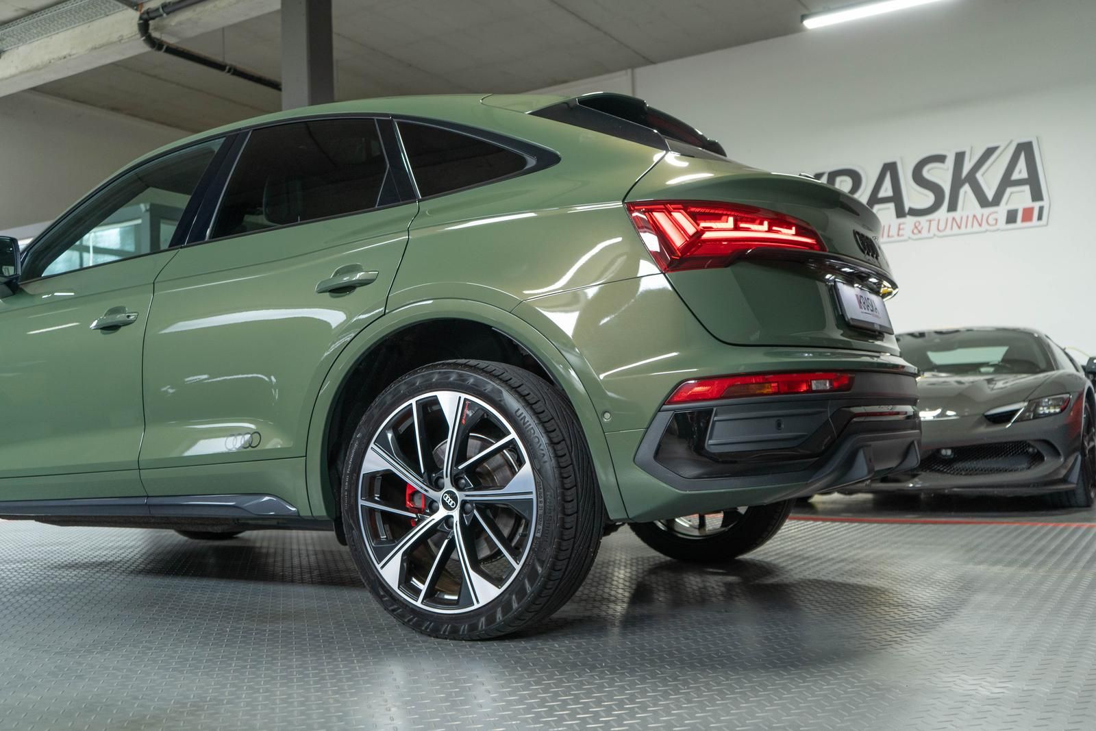 Audi Q5 40 TDI quattro edition one PANO MASSAGE STHZ foto 12