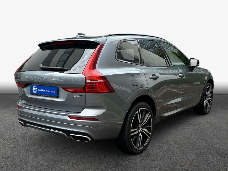 Volvo XC60 B5 D AWD Geartronic RDesign imagem 2