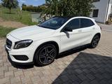 Mercedes-Benz GLA 250 4MATIC AMG - Mercedes-Benz Gebrauchtwagen Privatanbieter