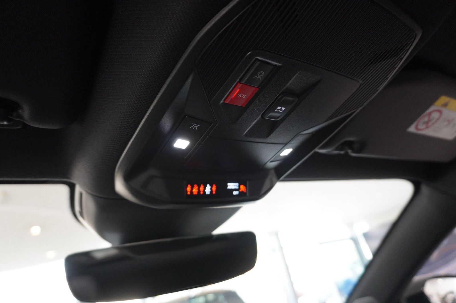 Fahrzeugabbildung Opel Astra L ST 1.2T GS SPORT NAVI/LED/360°/PANO./HUD