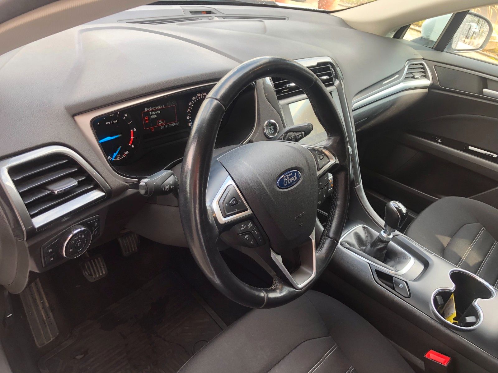 Fahrzeugabbildung Ford Mondeo Turnier Trend 2.0 CRDi
