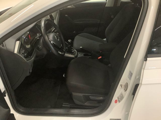 Polo Comfortline 1,0 l 59 kW  Climatronic, SHZ,