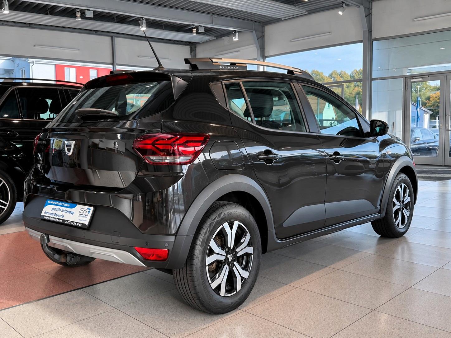 Dacia Sandero III Stepway 1. HAND LED AHK KAM CARPLAY