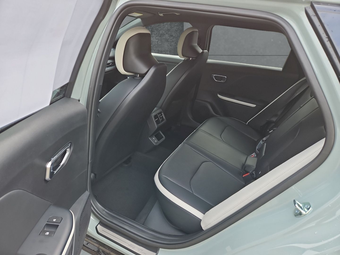 Kia K4 - Bild 9