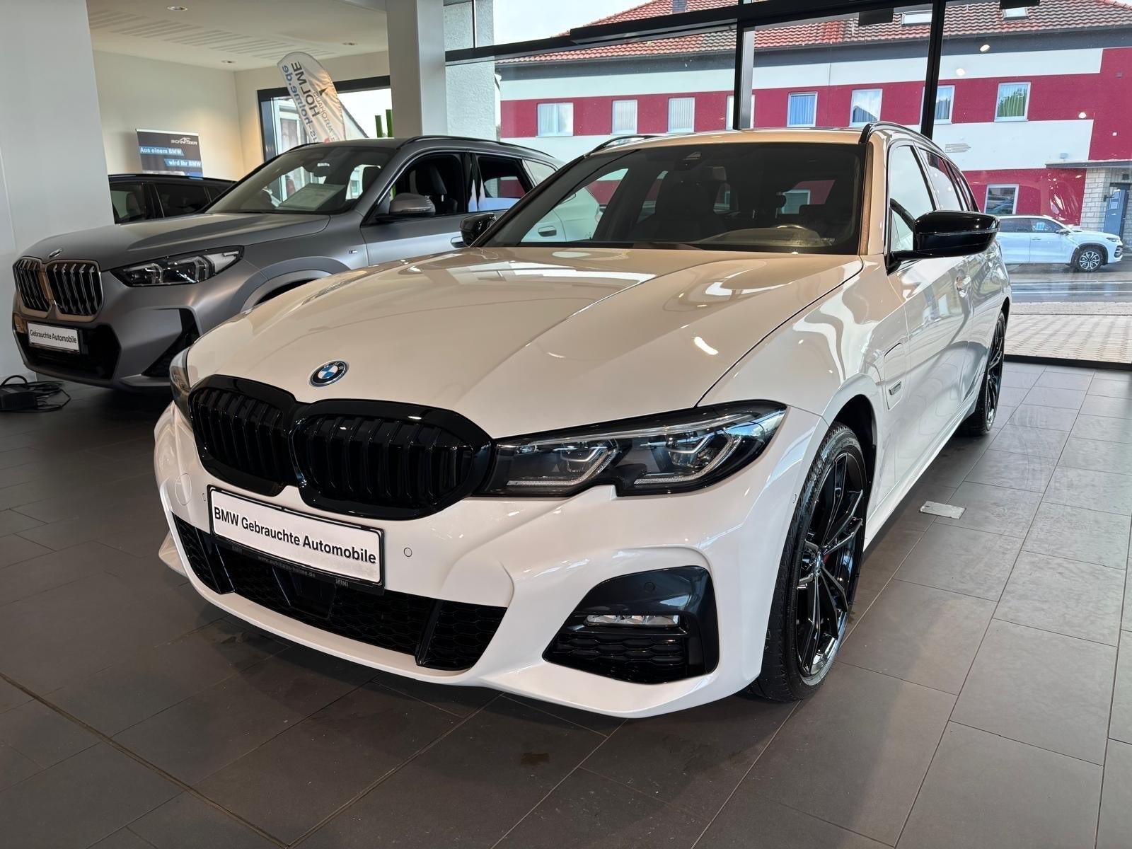 BMW 330e xDrive M Sport Gestiksteuerung Head-Up DAB