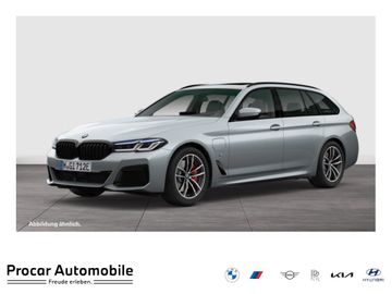 BMW Leasingangebot: BMW 530e Touring+M Sport+LC Prof.+harman&kardon+Pano