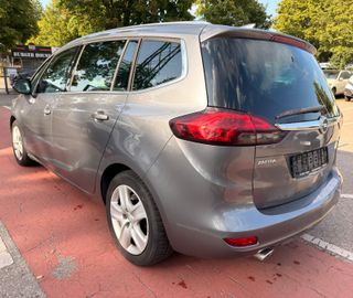 Opel Zafira Tourer - 4