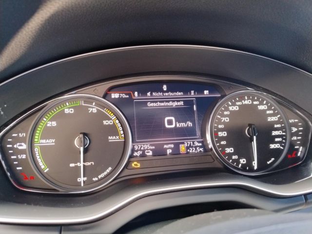 Q5 55 TFSI e quattro S tronic Klima Navi