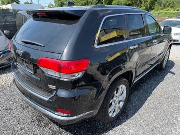 Jeep Grand Cherokee - 4