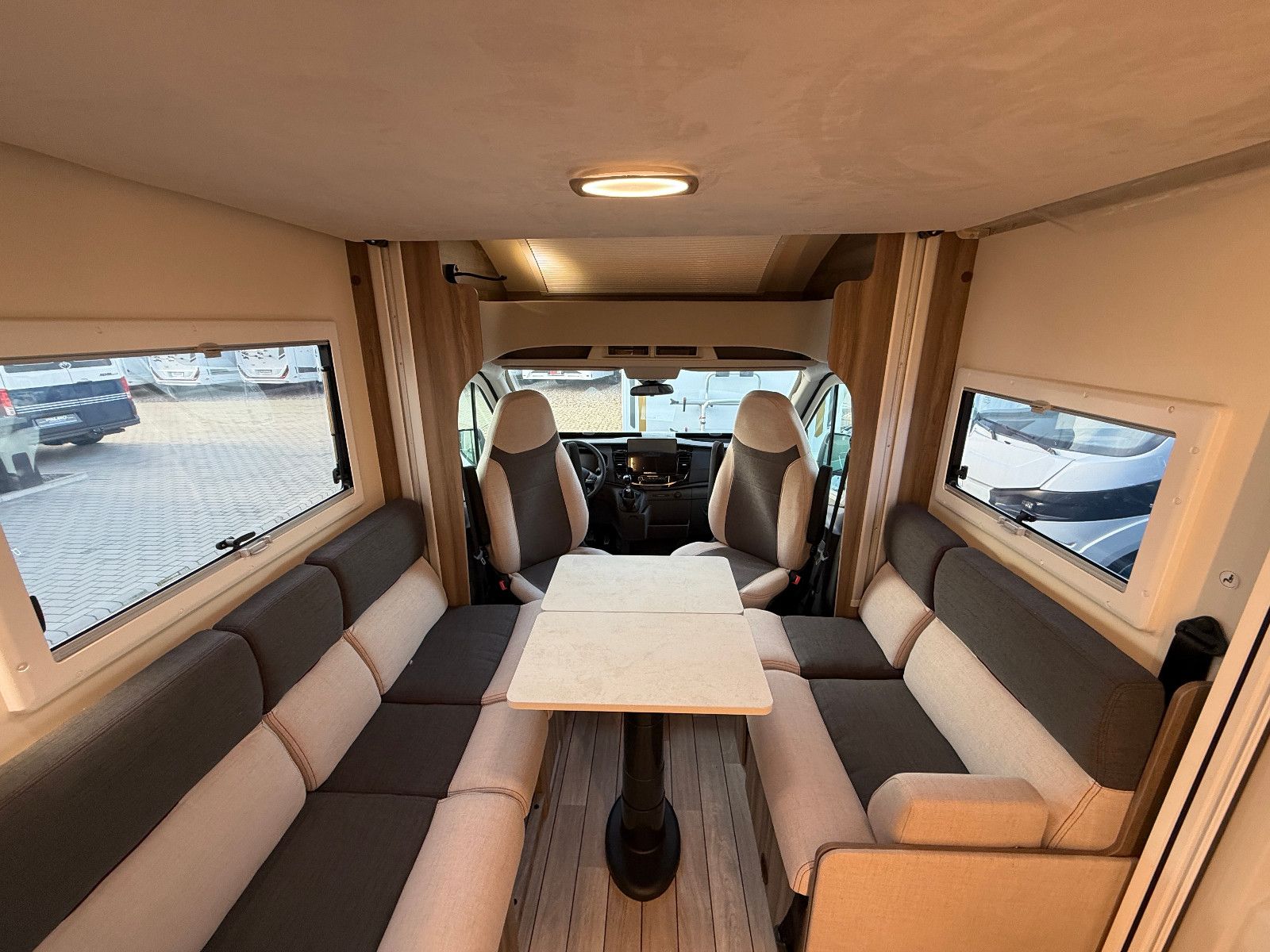 Fahrzeugabbildung Roller Team Kronos Fit 230 TL