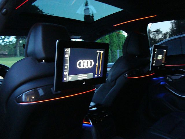 Audi A8 60 TFSI e Mega Voll Nachtsicht - TV - Dig ...