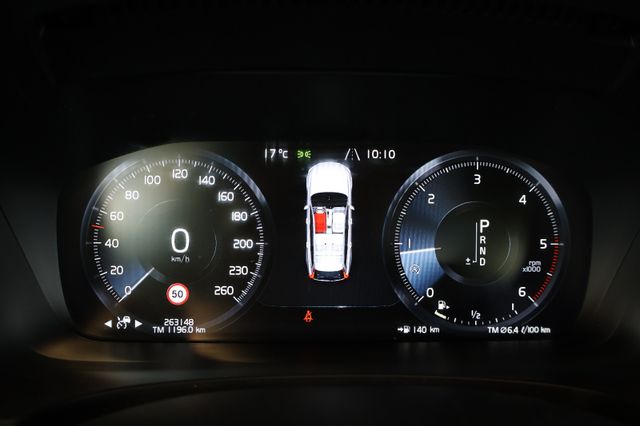 Volvo V90 Kombi 2.0 Momentum DIGI.+ACC+KAM+LED+AHK