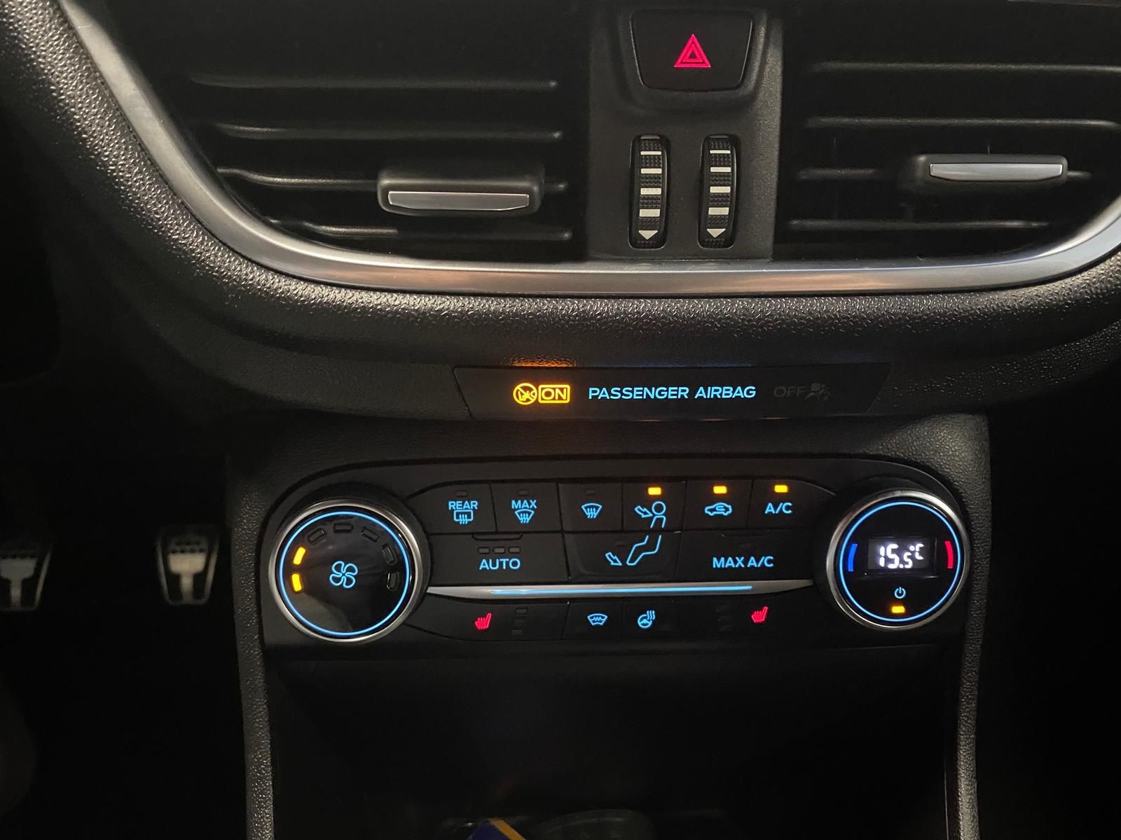 Fahrzeugabbildung Ford Fiesta 1.0 EcoBoost KAT ST-Line APP+KLIMA+RFK+PD