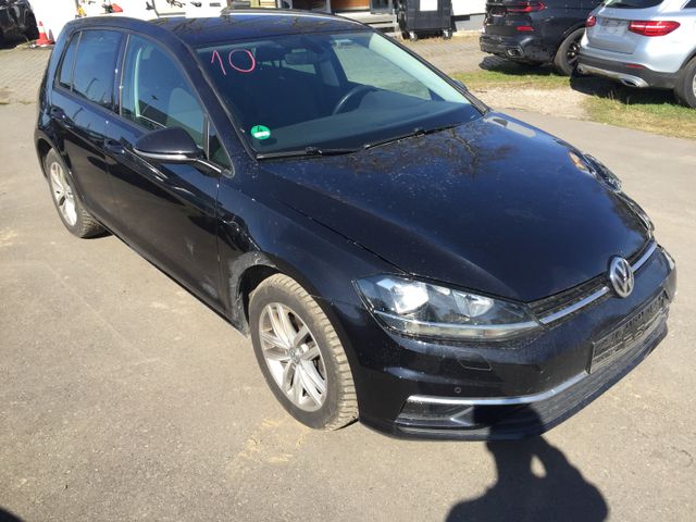 Volkswagen Golf  2,0  Comfortline BMT/Start-Stopp Automatik