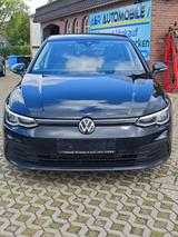 Volkswagen Golf VIII Lim. Life TÜV GARANTIE INSP AUTOMATICK - Volkswagen Golf: Automatic
