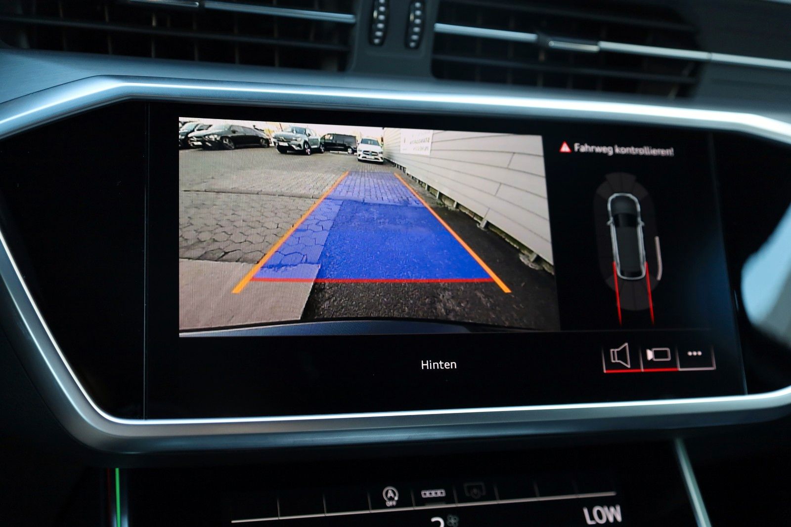 Fahrzeugabbildung Audi A6 Avant 40 TDI quattro S line TLeder,Matrix-LED