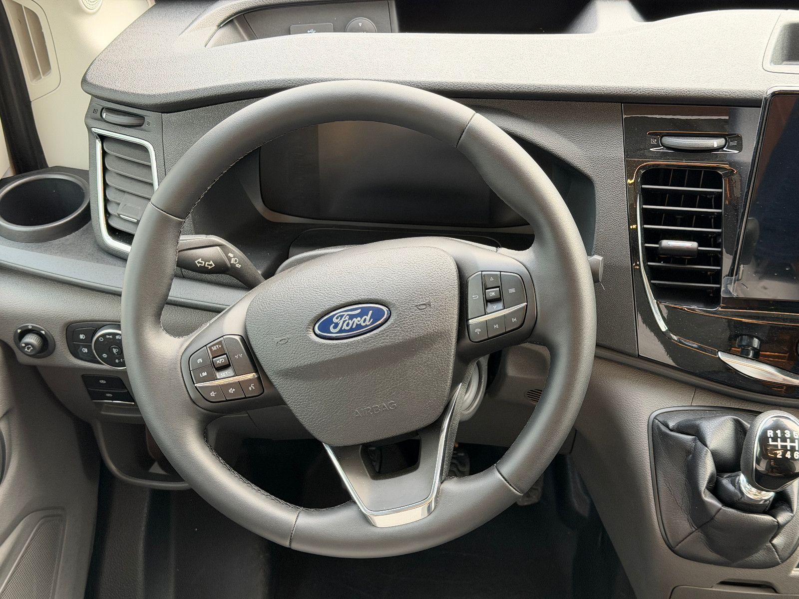 Fahrzeugabbildung Roller Team Zefiro 266 TL