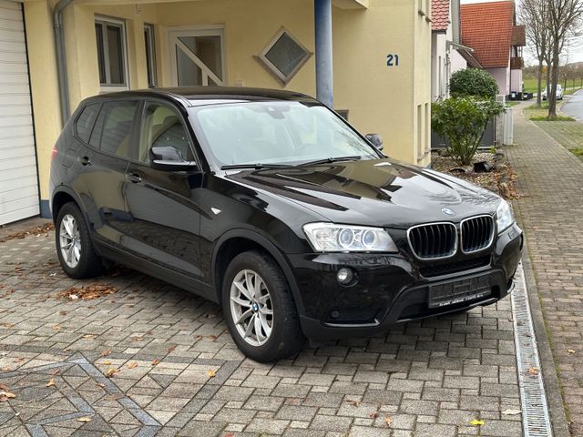 BMW X3 xDrive20d AT 20d Automatik AHK RFK Klima