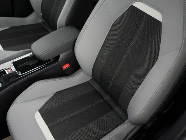 Mokka B ELEGANCE AT+LED LICHT+NAVI+RÜCKFAHRKAMER