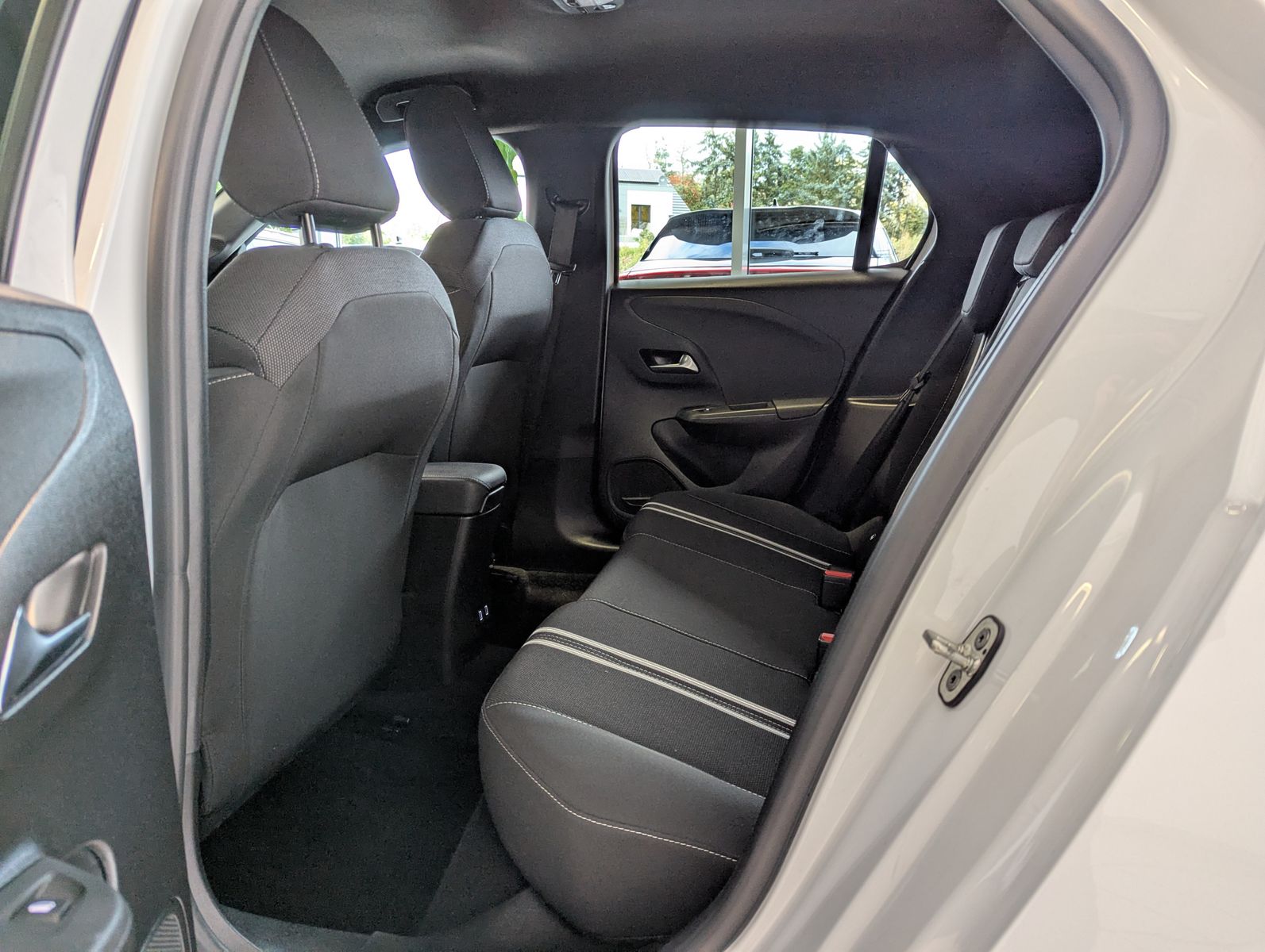 OPEL Corsa 1.2 GS IntelliLux Tech1-Komfort-Paket Cam - Image 13