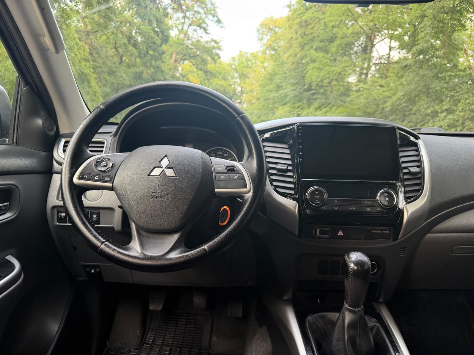 Mitsubishi L200 Doka Klimaautomatik Allrad Top Zustand