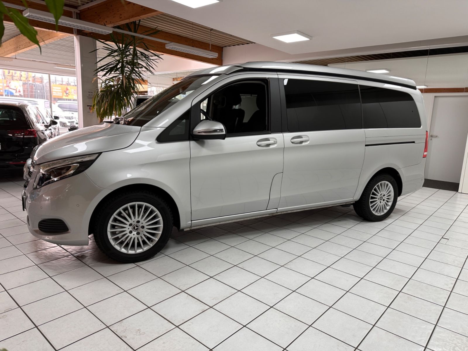 Fahrzeugabbildung Mercedes-Benz V 250 V-Klasse Marco Polo Edition 54tkm